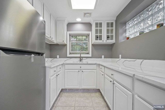 163 Dewolf Road, Old Tappan, NJ 07675