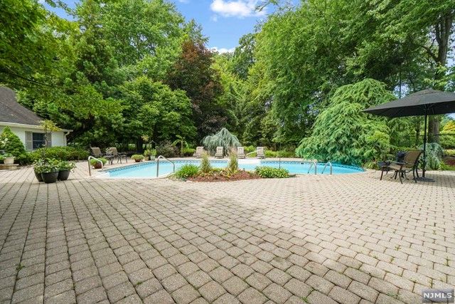 163 Dewolf Road, Old Tappan, NJ 07675