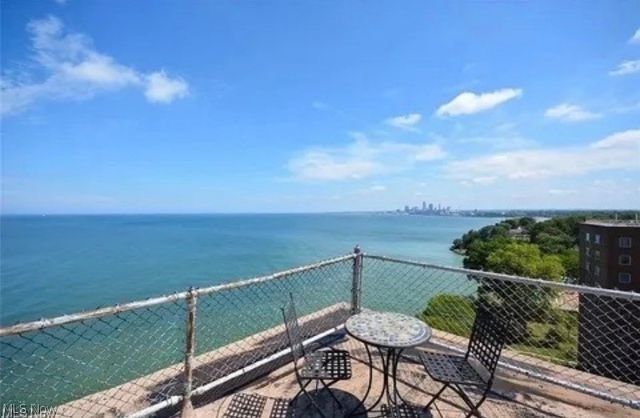 11850 Edgewater Drive 701, Lakewood, OH 44107