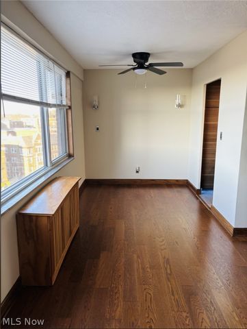 11850 Edgewater Drive 701, Lakewood, OH 44107