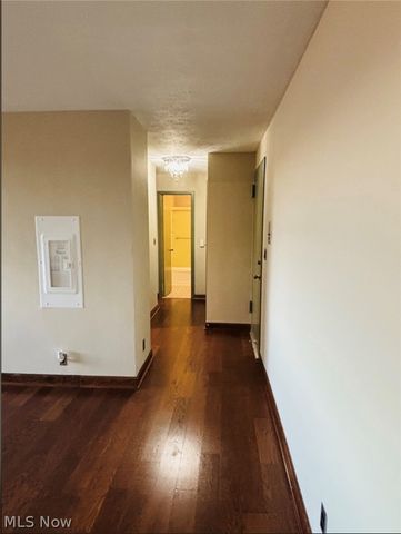 11850 Edgewater Drive 701, Lakewood, OH 44107