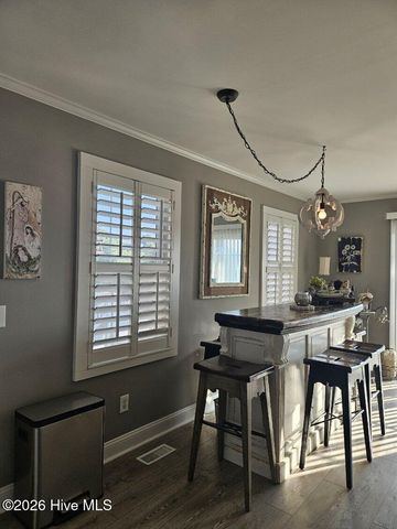 134 Janell Lane S, Emerald Isle, NC 28594