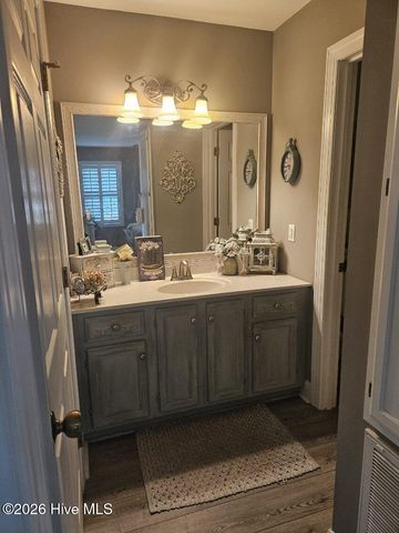 134 Janell Lane S, Emerald Isle, NC 28594