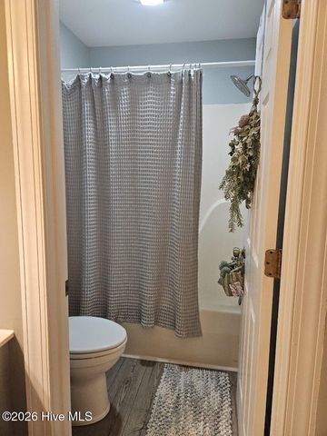 134 Janell Lane S, Emerald Isle, NC 28594