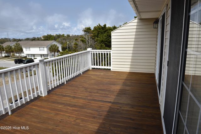 134 Janell Lane S, Emerald Isle, NC 28594