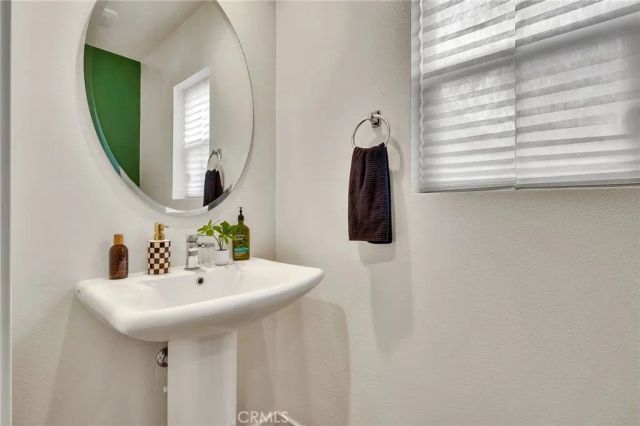 13412 N Manzanillo, Sylmar, CA 91342