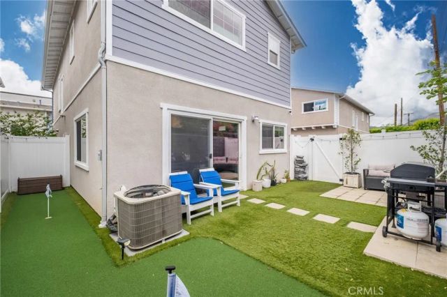 13412 N Manzanillo, Sylmar, CA 91342