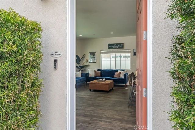 13412 N Manzanillo, Sylmar, CA 91342