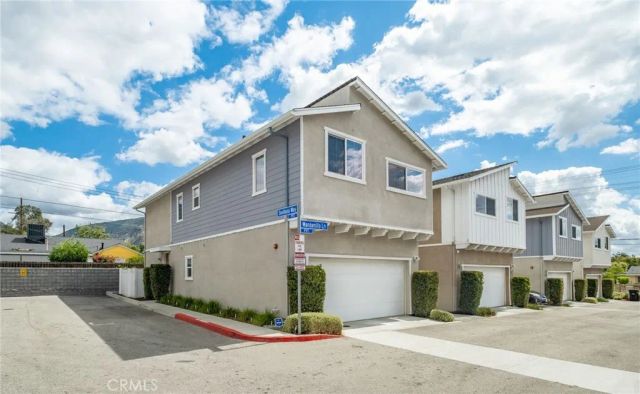 13412 N Manzanillo, Sylmar, CA 91342