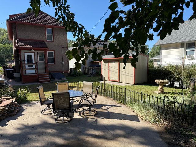 130 5TH AVENUE Avenue, Council Bluffs, IA 51503