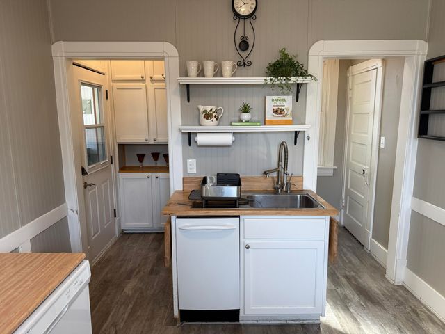 130 5TH AVENUE Avenue, Council Bluffs, IA 51503