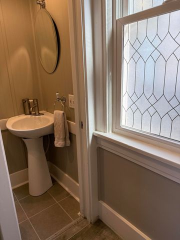 130 5TH AVENUE Avenue, Council Bluffs, IA 51503