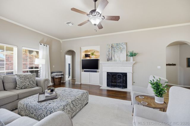 16438 E 49th Street, Tulsa, OK 74134