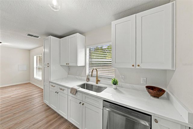 760 NW 52ND AVENUE, Ocala, FL 34482