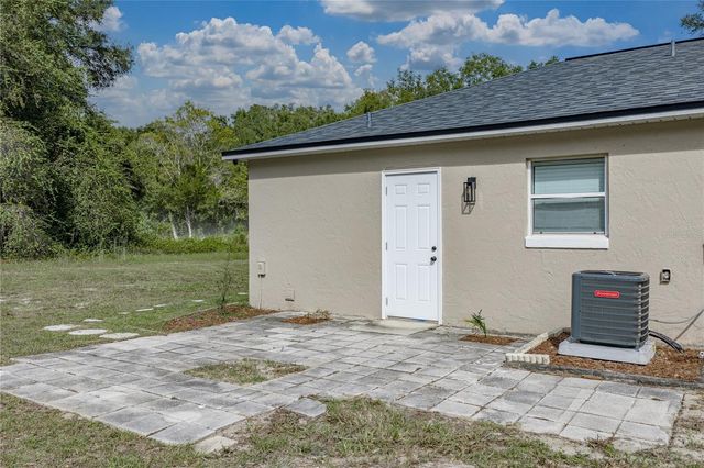 760 NW 52ND AVENUE, Ocala, FL 34482