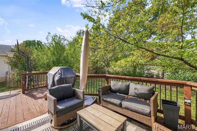68 Rock Church Drive, O'fallon, MO 63368