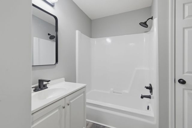 214 Rushwood Dr, Murfreesboro, TN 37130