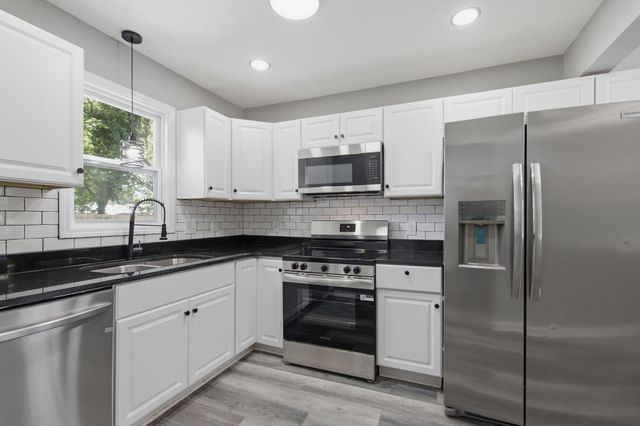 214 Rushwood Dr, Murfreesboro, TN 37130