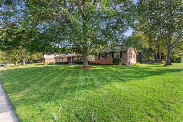 N83W14201 Menomonee AVENUE, Menomonee Falls, WI 53051
