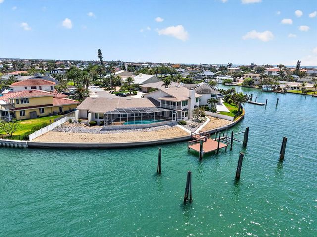 3111 WEDGEWOOD DRIVE, Belleair Beach, FL 33786