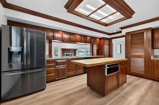 3111 WEDGEWOOD DRIVE, Belleair Beach, FL 33786