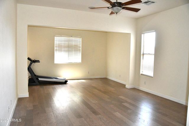 9539 W HARMONY Lane, Peoria, AZ 85382