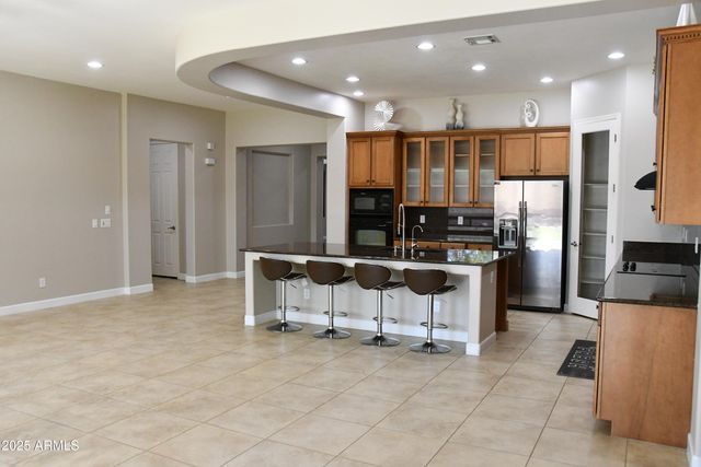 9539 W HARMONY Lane, Peoria, AZ 85382