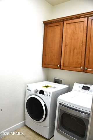 9539 W HARMONY Lane, Peoria, AZ 85382