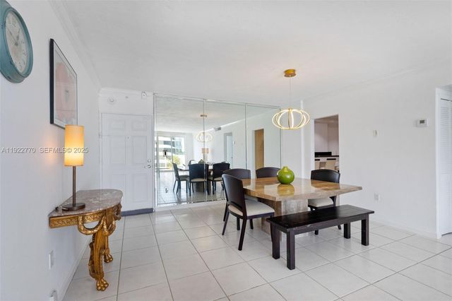 10350 W Bay Harbor Dr 5E, Bay Harbor Islands, FL 33154