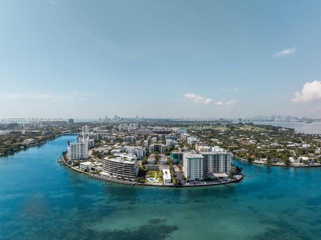 10350 W Bay Harbor Dr 5E, Bay Harbor Islands, FL 33154