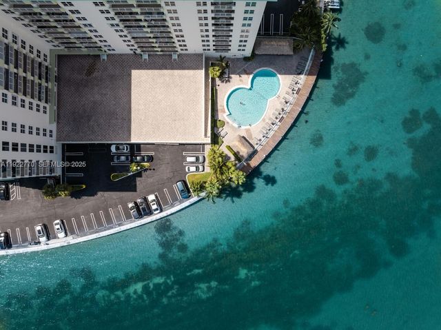 10350 W Bay Harbor Dr 5E, Bay Harbor Islands, FL 33154