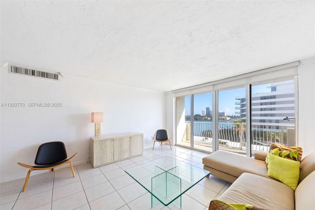 10350 W Bay Harbor Dr 5E, Bay Harbor Islands, FL 33154