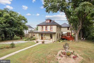 325 S CHURCH ST, Berryville, VA 22611