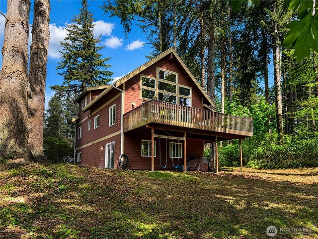 97 B Port Gardner Drive, Hat Island, WA 98206