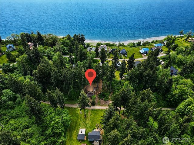 97 B Port Gardner Drive, Hat Island, WA 98206