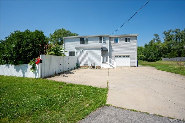 4093 Bayview Road, Hamburg, NY 14219