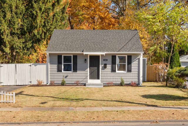 210 Handel Road, East Hartford, CT 06118