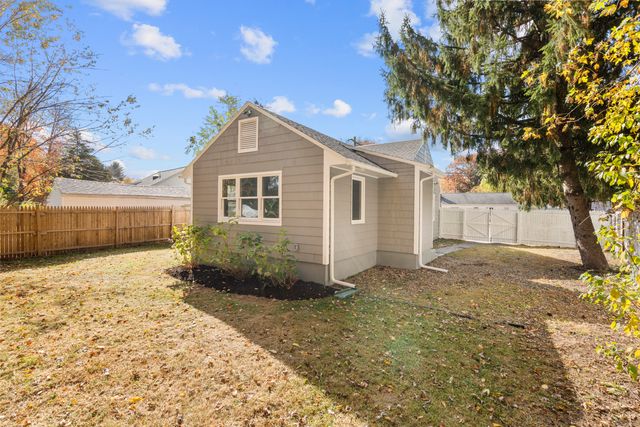 210 Handel Road, East Hartford, CT 06118