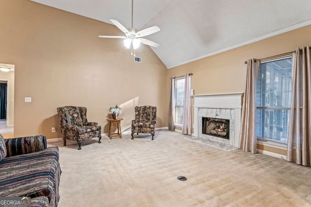 64 Dogwood Lakes Drive, Hampton, GA 30228