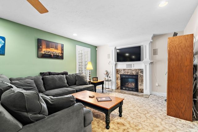 107 Billerica Road, Chelmsford, MA 01824