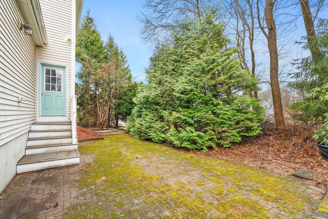 107 Billerica Road, Chelmsford, MA 01824