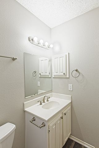 6704 Wesson Drive, Plano, TX 75023