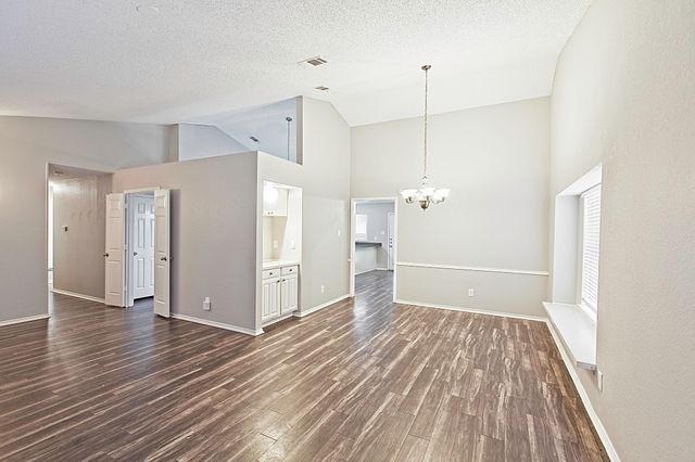 6704 Wesson Drive, Plano, TX 75023