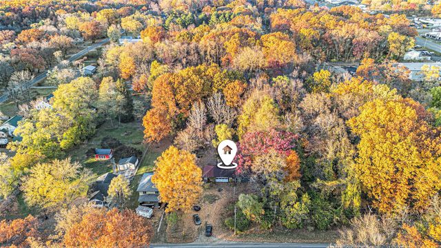 321 E Bertrand Road, Niles, MI 49120