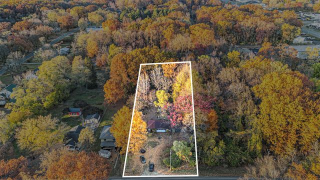 321 E Bertrand Road, Niles, MI 49120