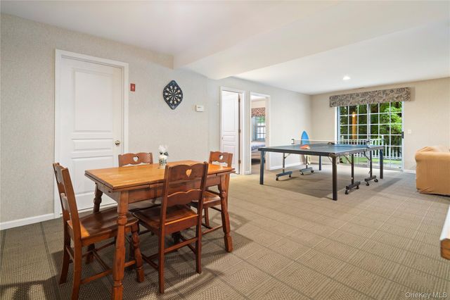 19 Winterberry Lane, Briarcliff Manor, NY 10510
