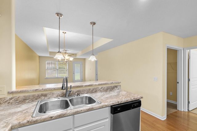 101 Legends Ct, Dothan, AL 36305