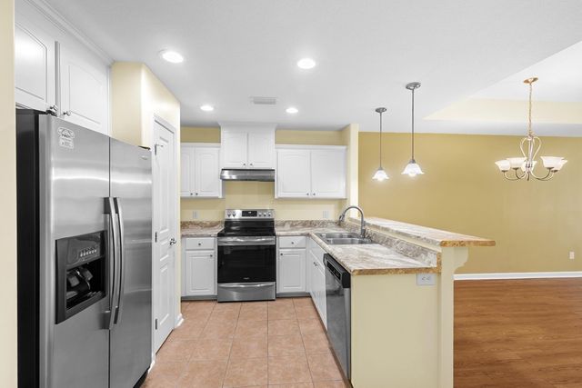 101 Legends Ct, Dothan, AL 36305