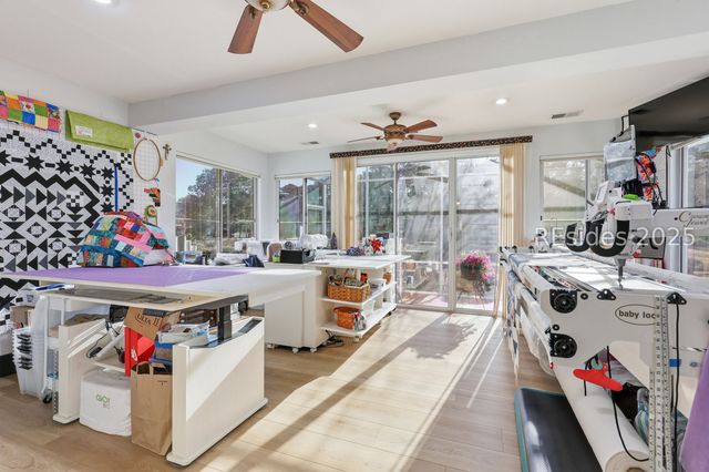 19 Hampton Cir, Bluffton, SC 29909