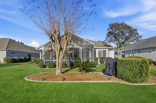 19 Hampton Cir, Bluffton, SC 29909